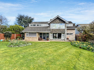 Photo 33- click for photo gallery